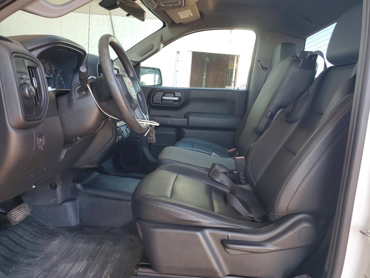 CHEVROLET SILVERADO 2021 — 7