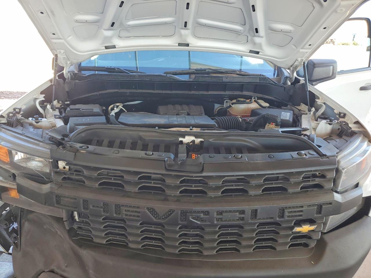 CHEVROLET SILVERADO 2021 — 11