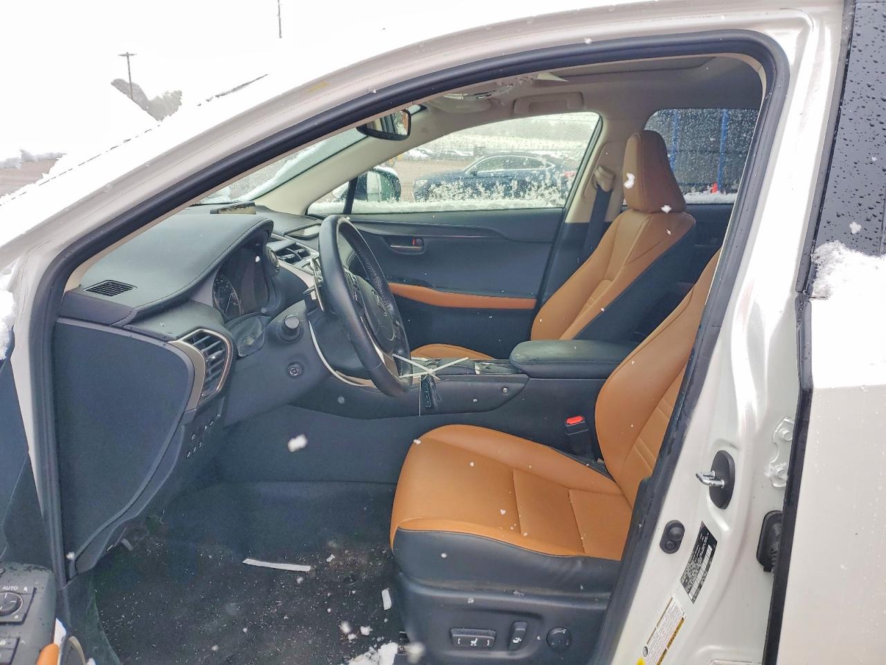 LEXUS NX 300 2021 — 7