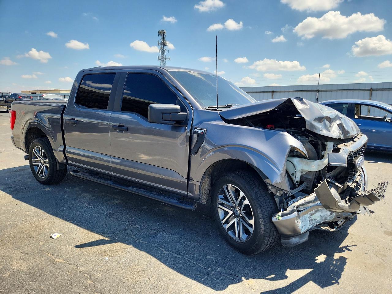 FORD F150 2021 — 4
