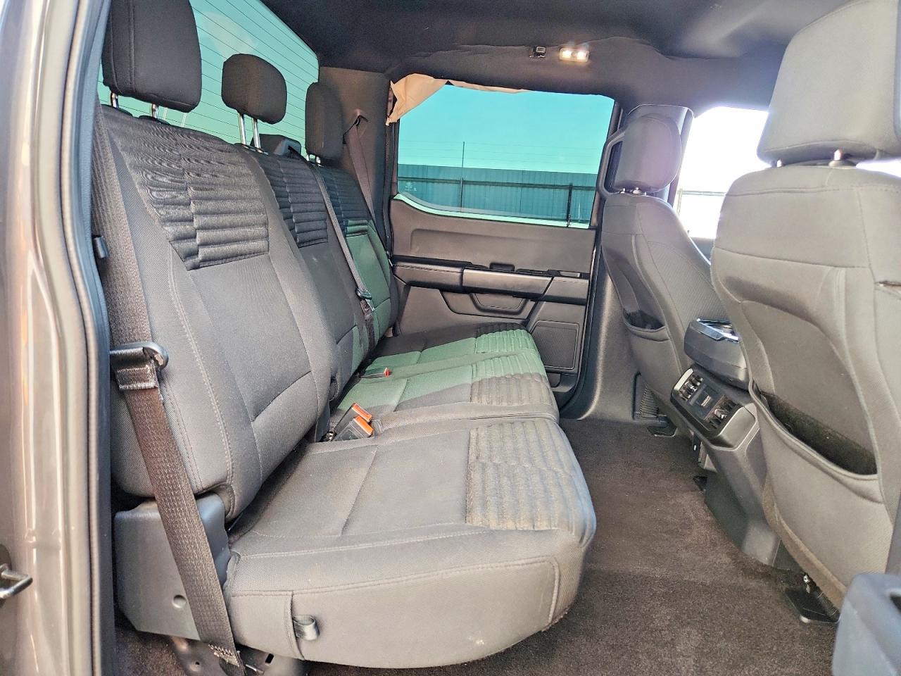 FORD F150 2021 — 10