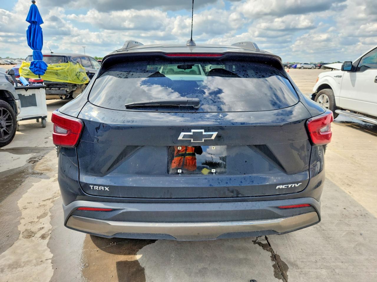 CHEVROLET TRAX 2024 — 6