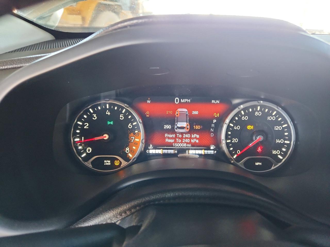 JEEP RENEGADE 2016 — 9