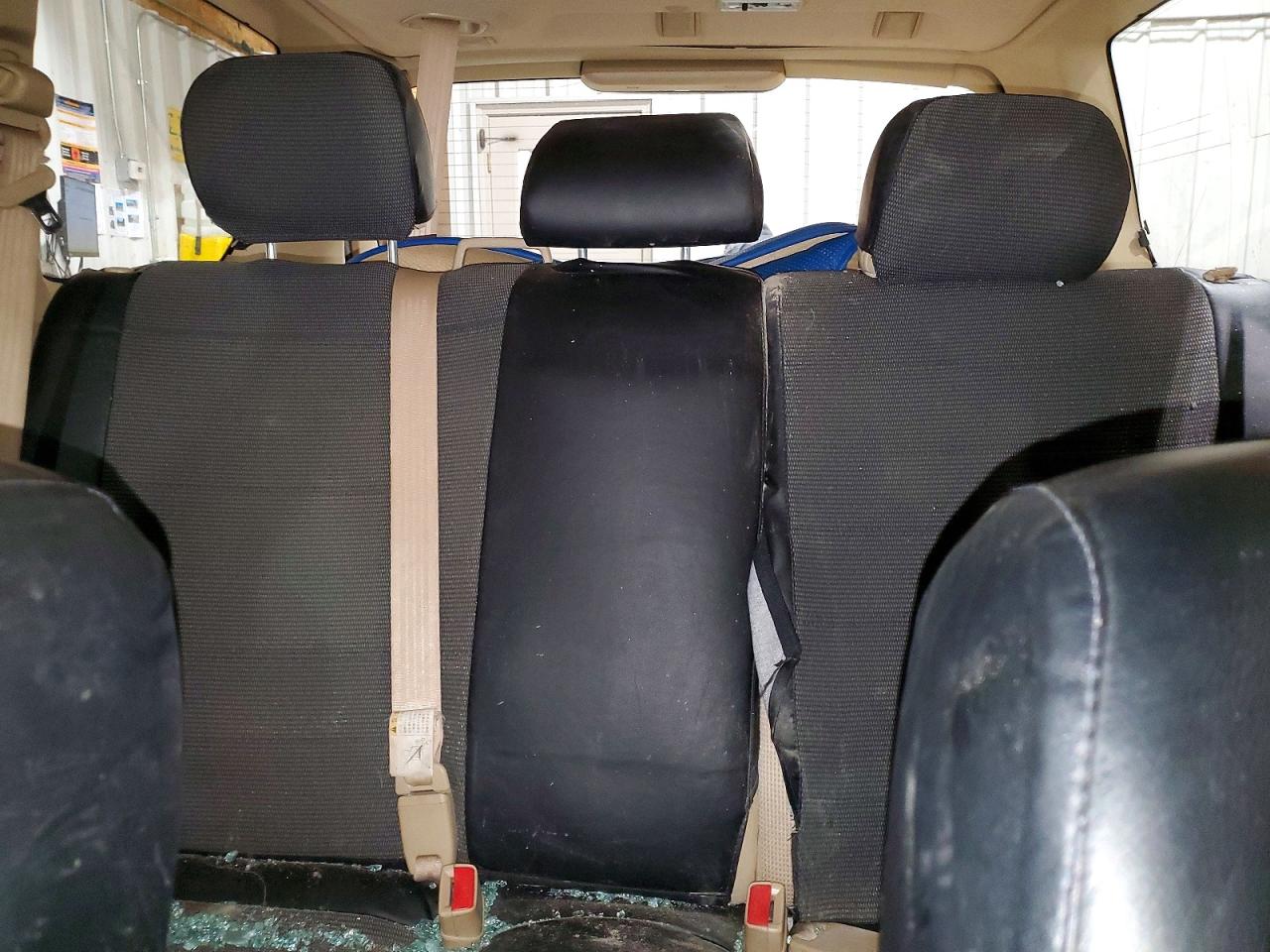 SUBARU FORESTER 2006 — 10