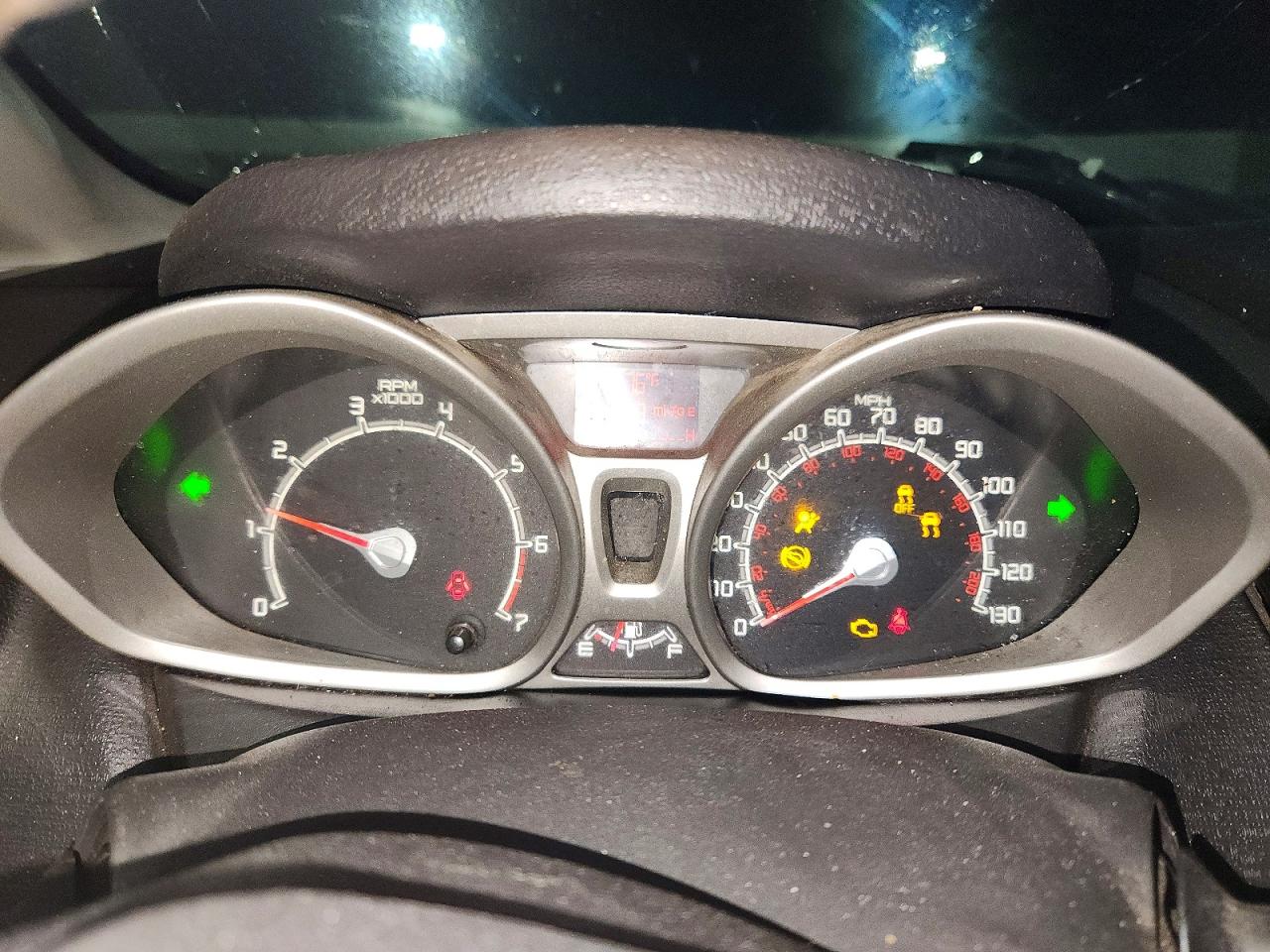 FORD FIESTA 2013 — 9