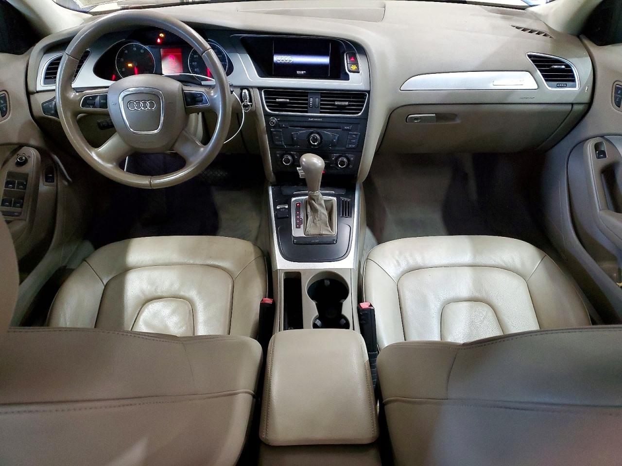 AUDI A4 2010 — 8