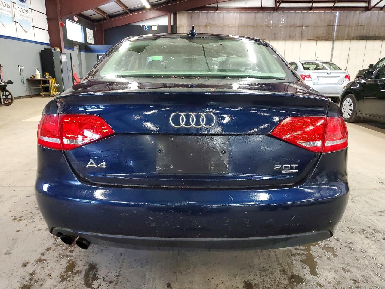 AUDI A4 2010 — 6