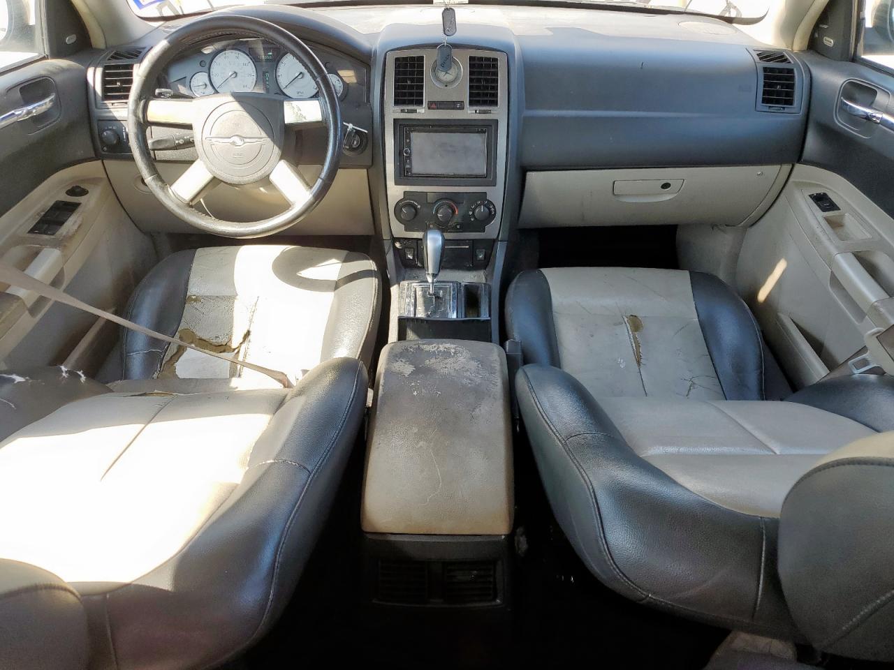 CHRYSLER 300 2007 — 8