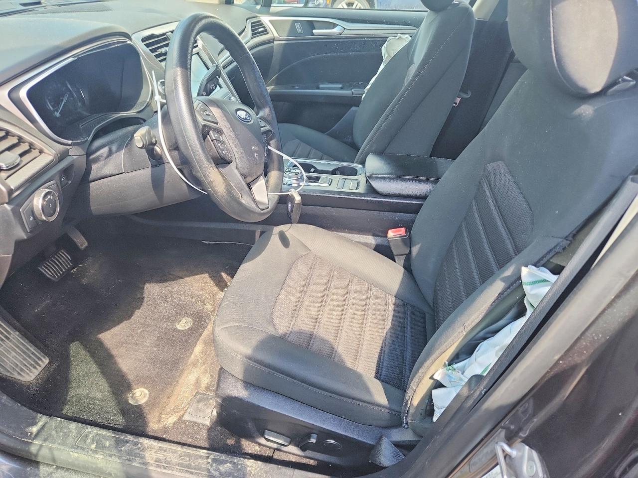 FORD FUSION 2020 — 7
