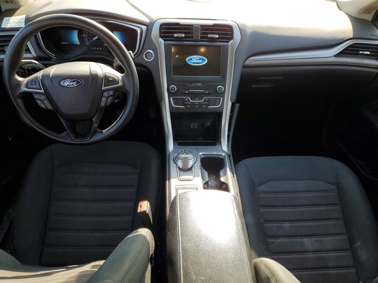 FORD FUSION 2020 — 8