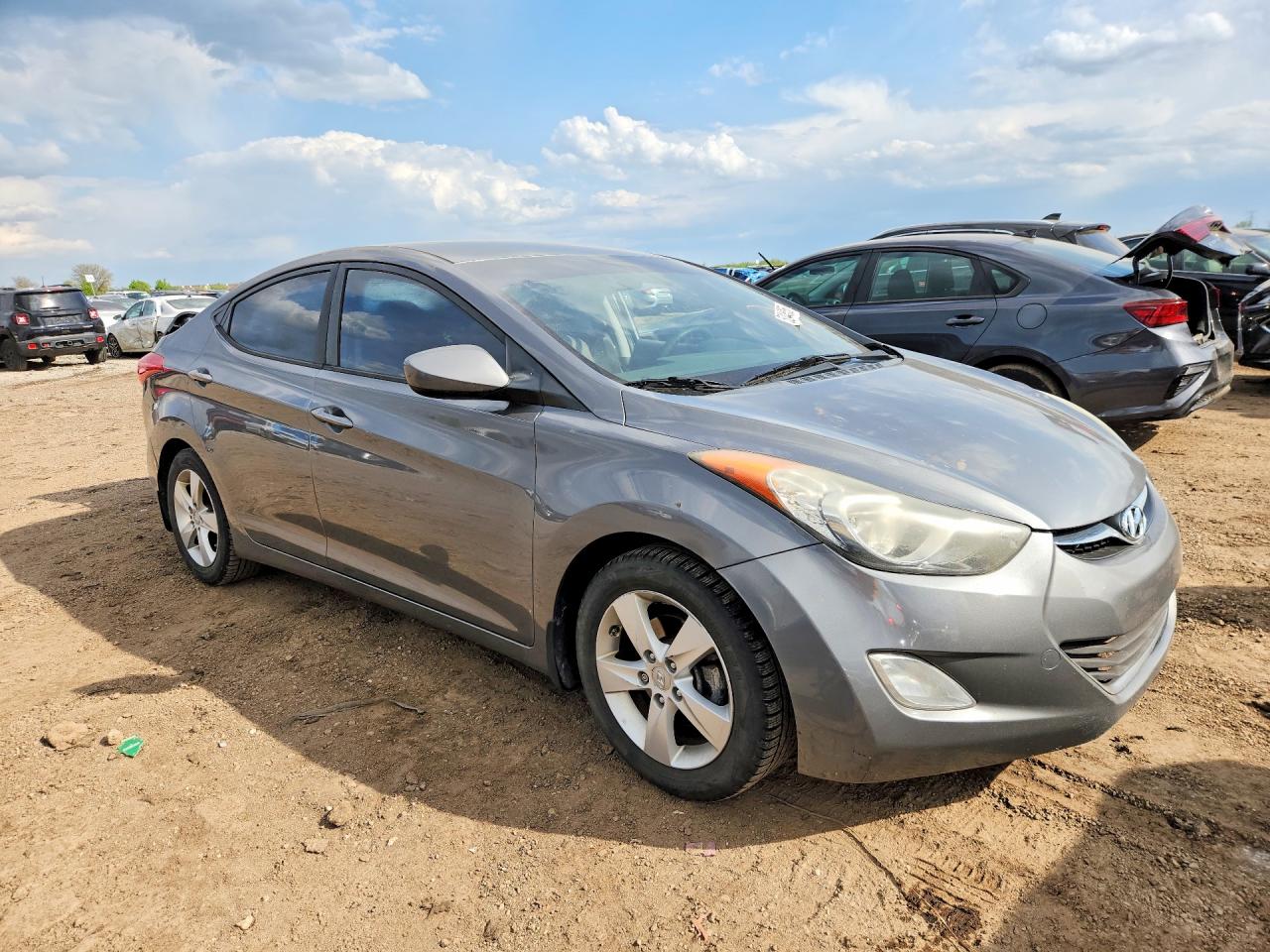 HYUNDAI ELANTRA 2013 — 4