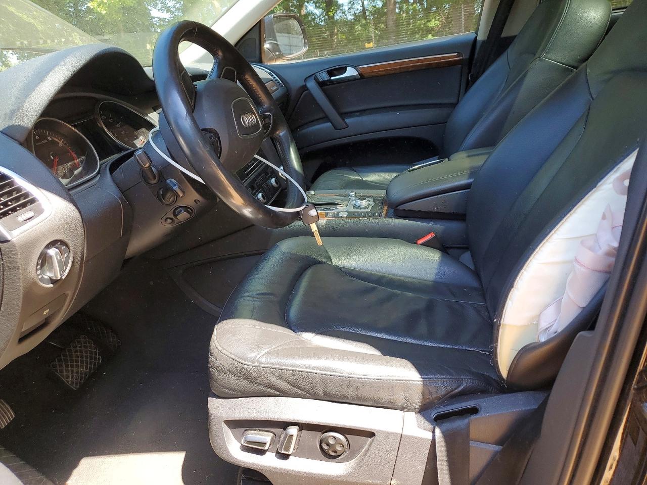AUDI Q7 2015 — 7