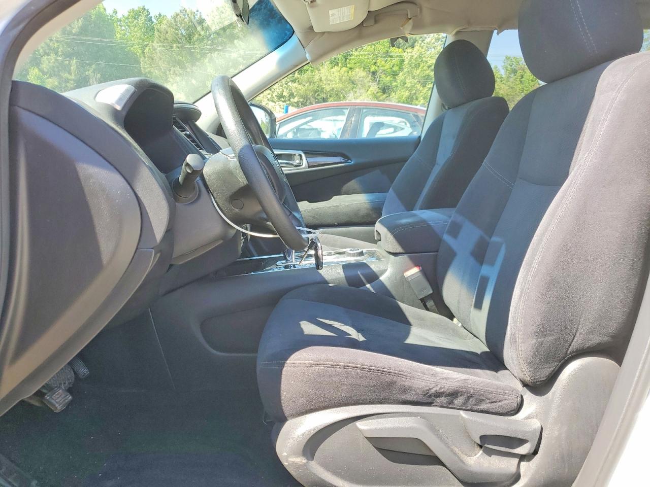 NISSAN PATHFINDER 2015 — 7