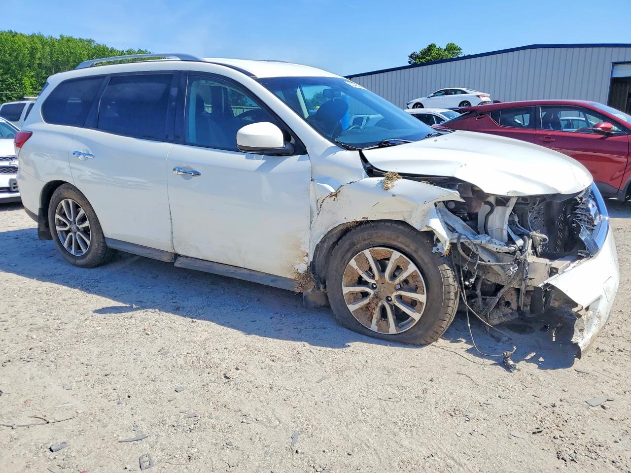 NISSAN PATHFINDER 2015 — 4