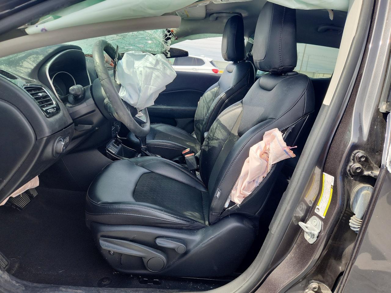 JEEP COMPASS 2021 — 7