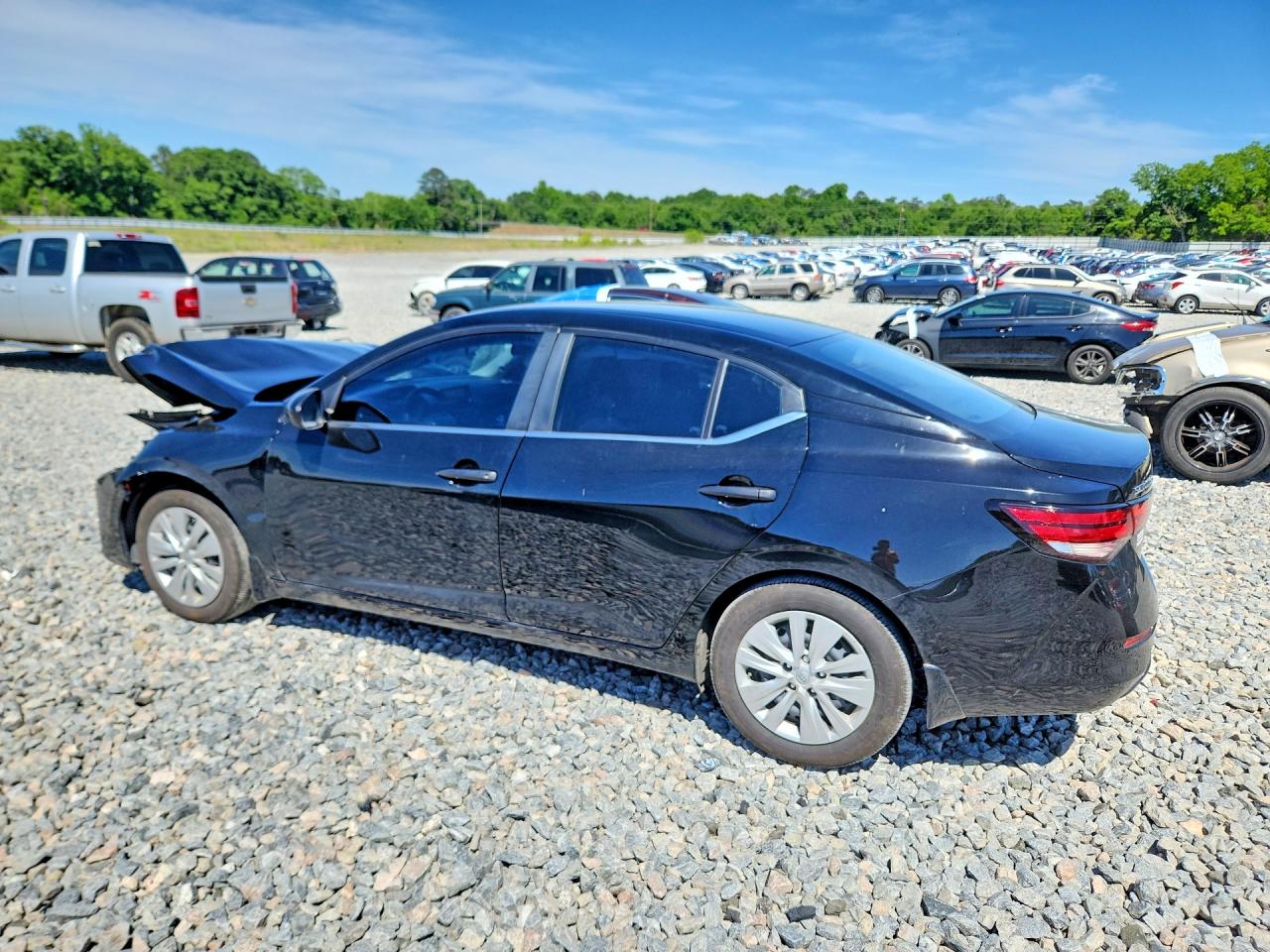NISSAN SENTRA 2025 — 2