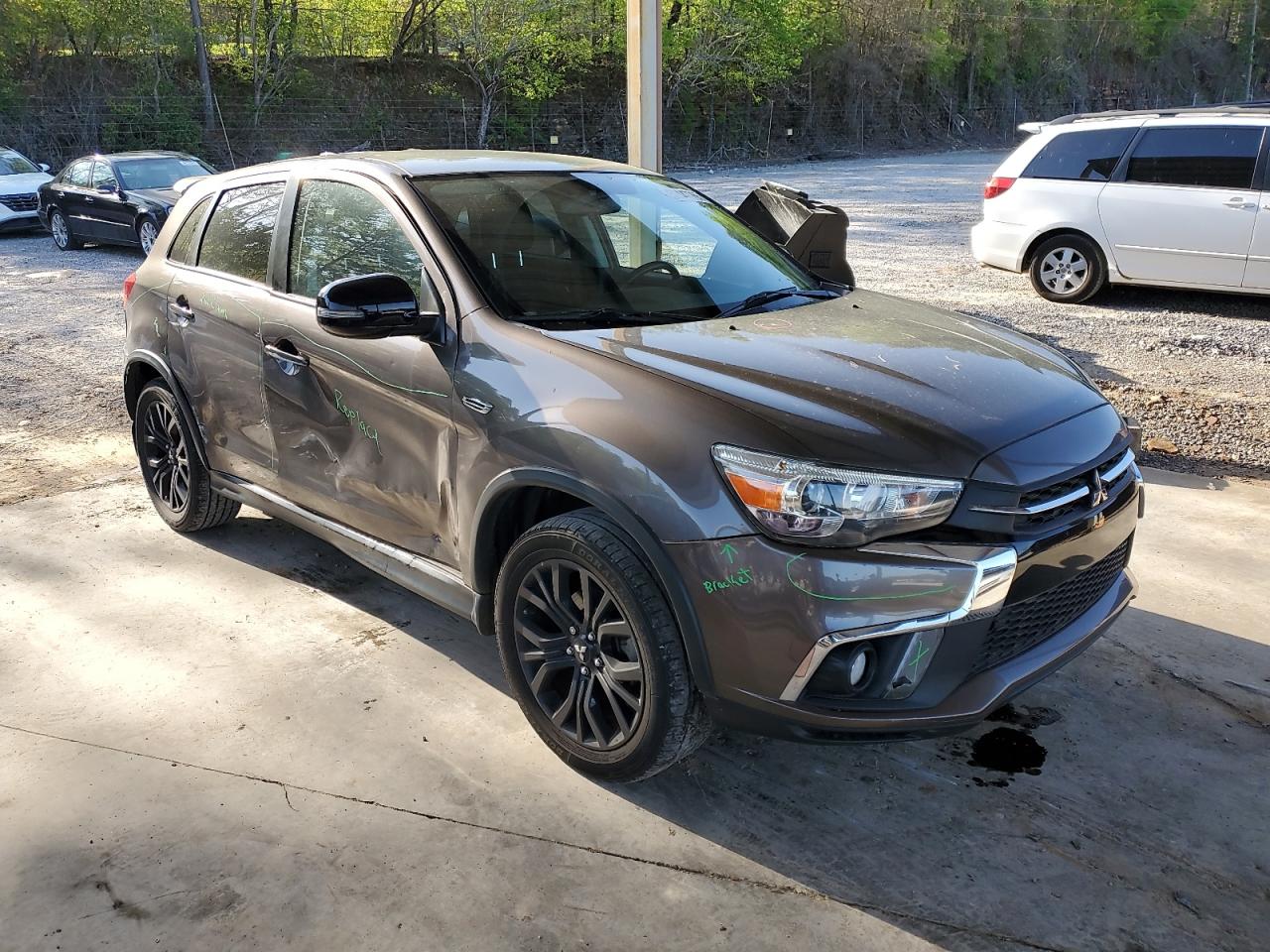 MITSUBISHI OUTLANDER SPORT 2018 — 4