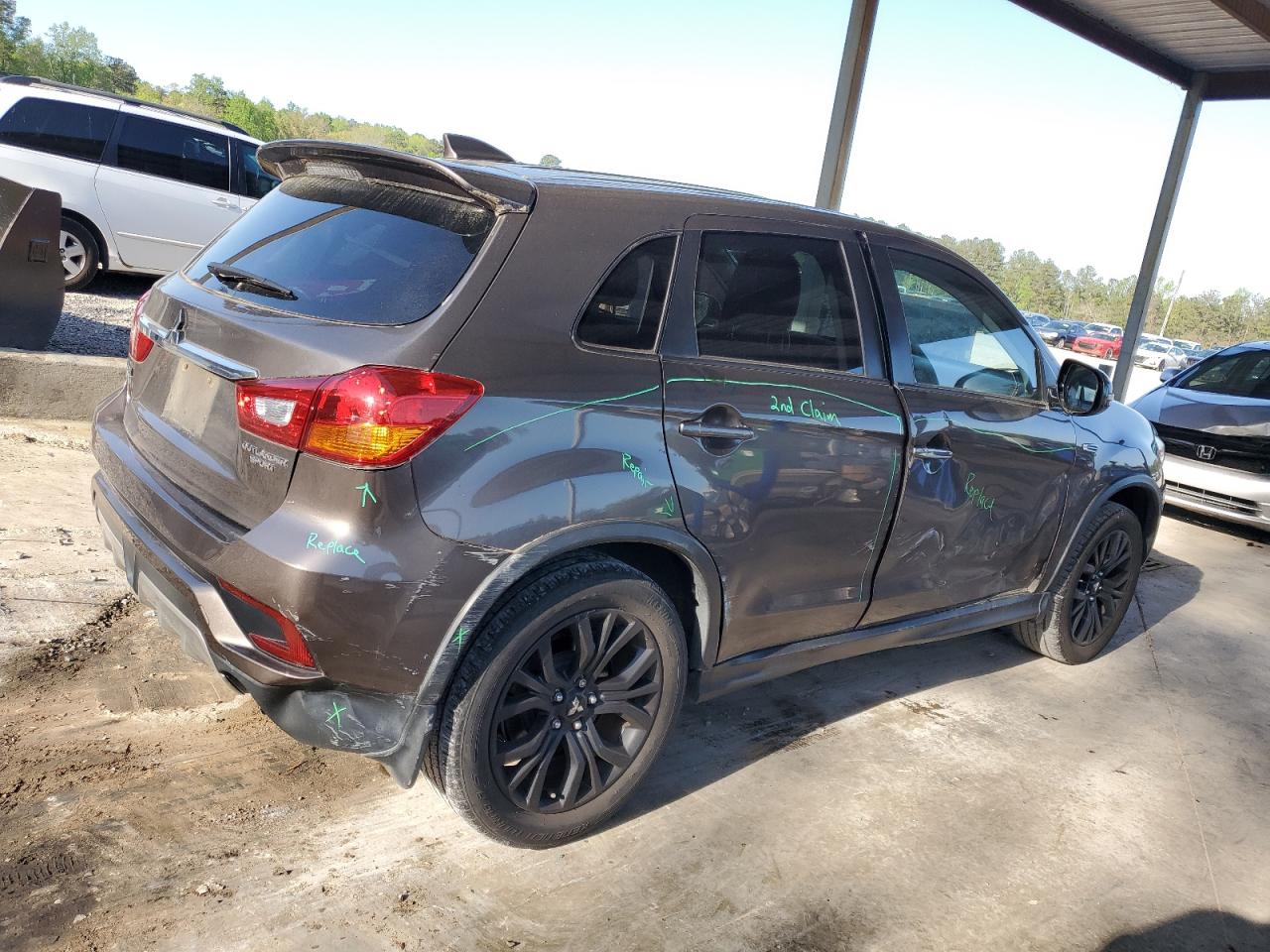 MITSUBISHI OUTLANDER SPORT 2018 — 3