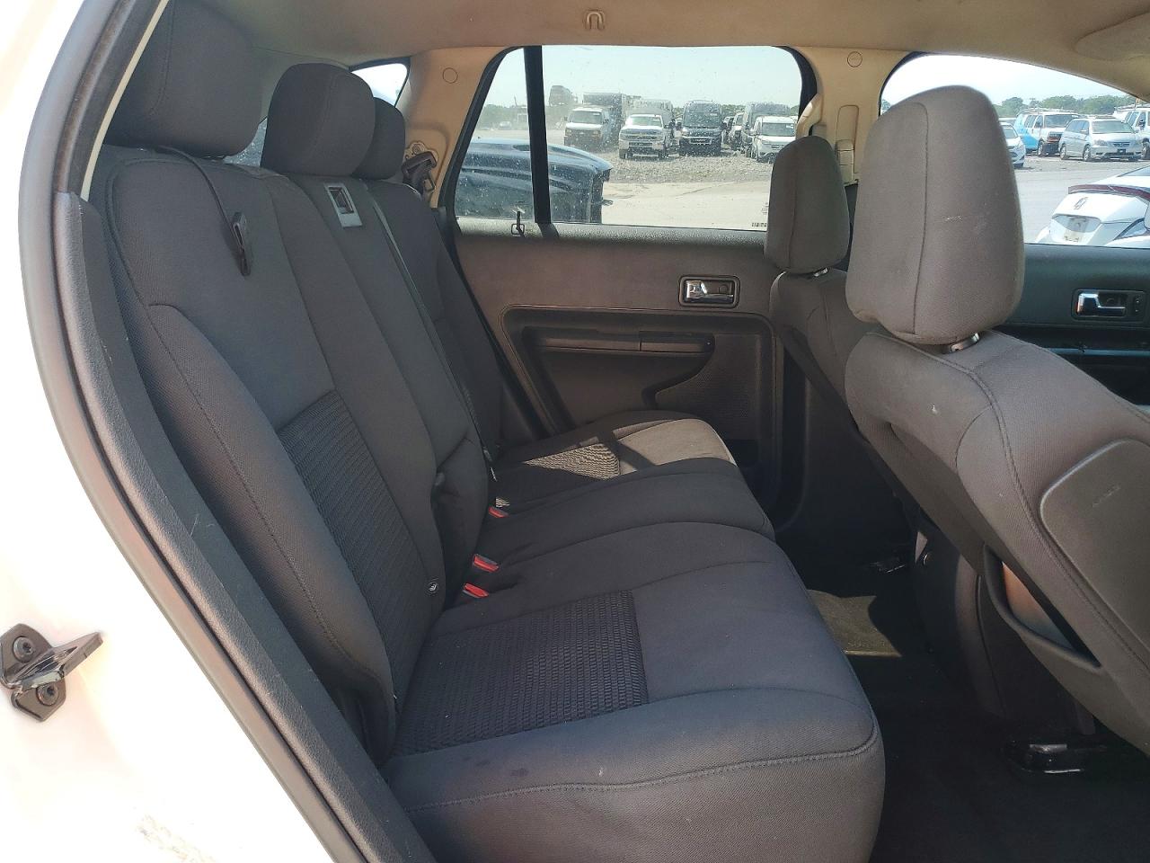 FORD EDGE 2010 — 11