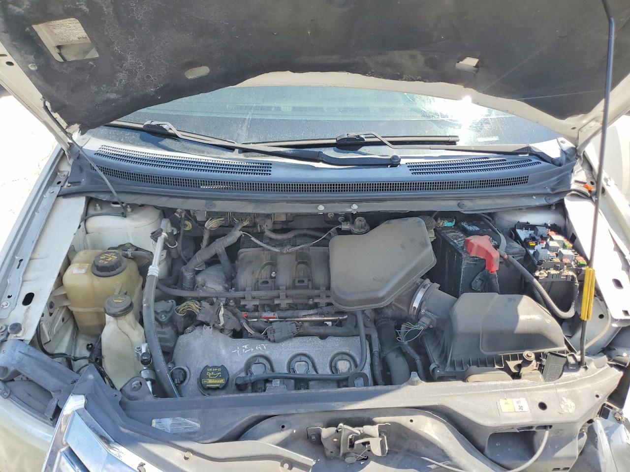FORD EDGE 2010 — 12
