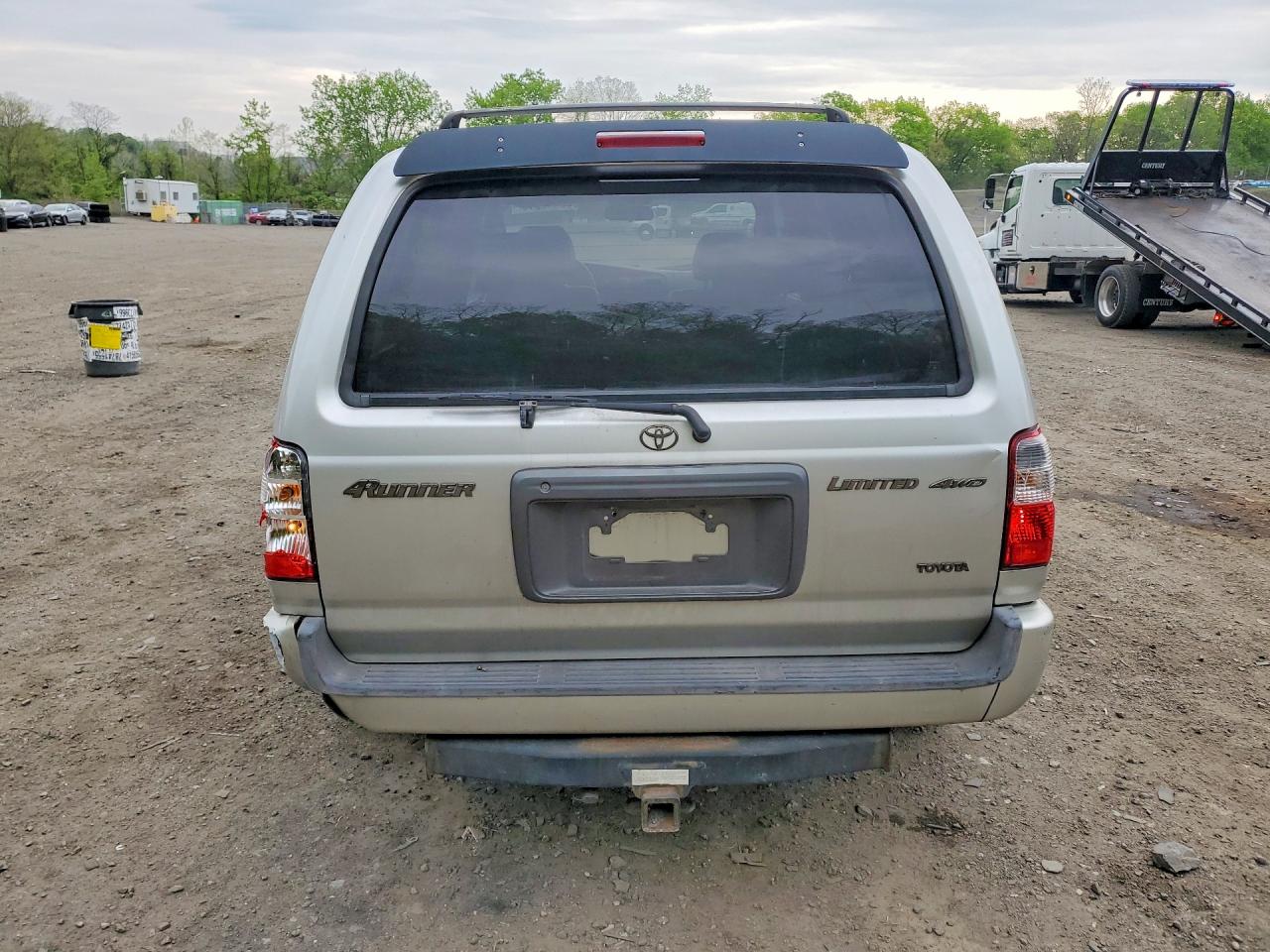 TOYOTA 4RUNNER 2001 — 6