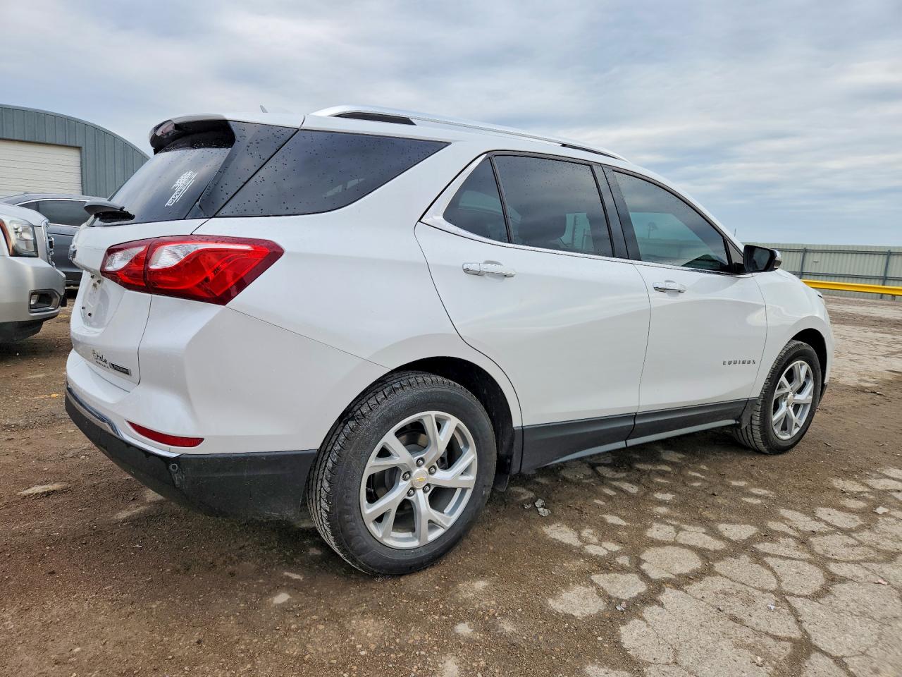 CHEVROLET EQUINOX 2018 — 3