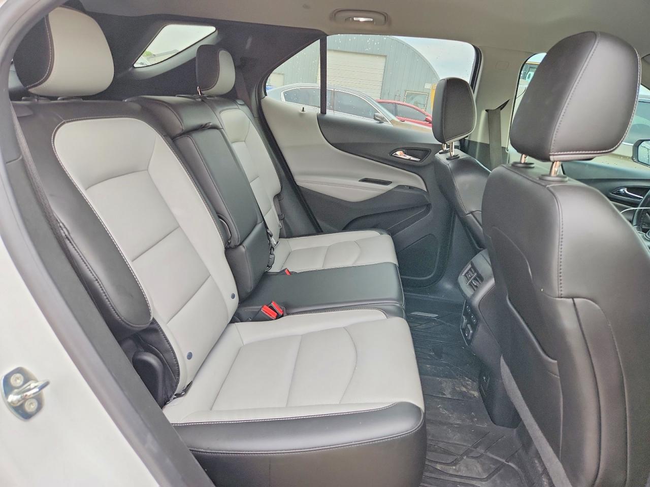 CHEVROLET EQUINOX 2018 — 10