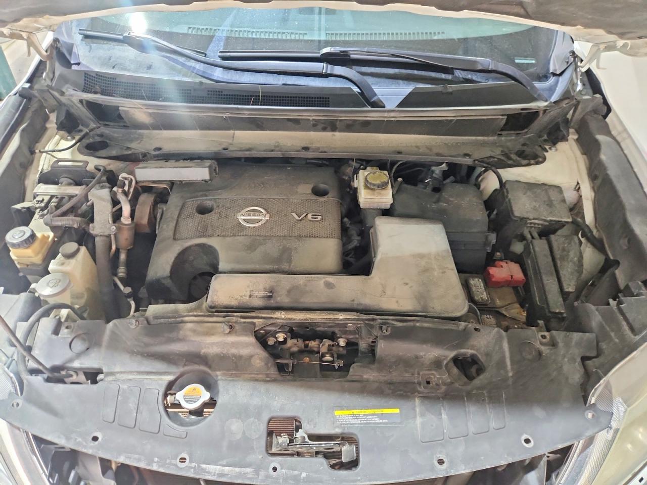 NISSAN PATHFINDER 2015 — 12