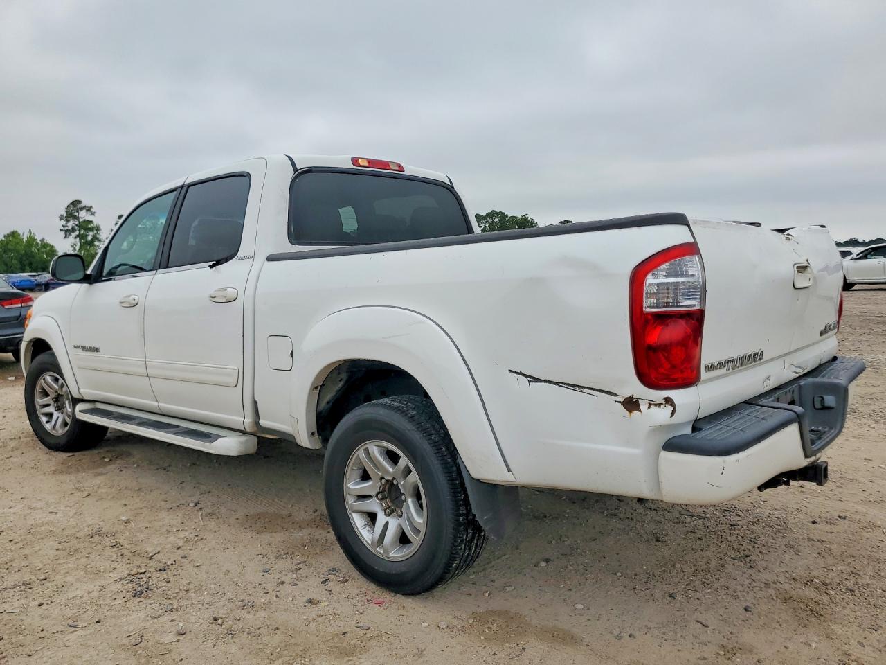 TOYOTA TUNDRA 2004 — 2