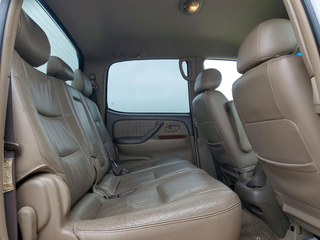 TOYOTA TUNDRA 2004 — 10