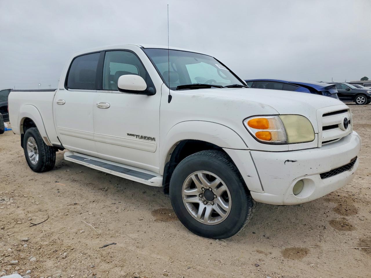 TOYOTA TUNDRA 2004 — 4