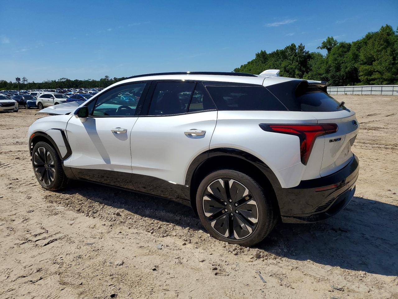 CHEVROLET BLAZER 2024 — 2