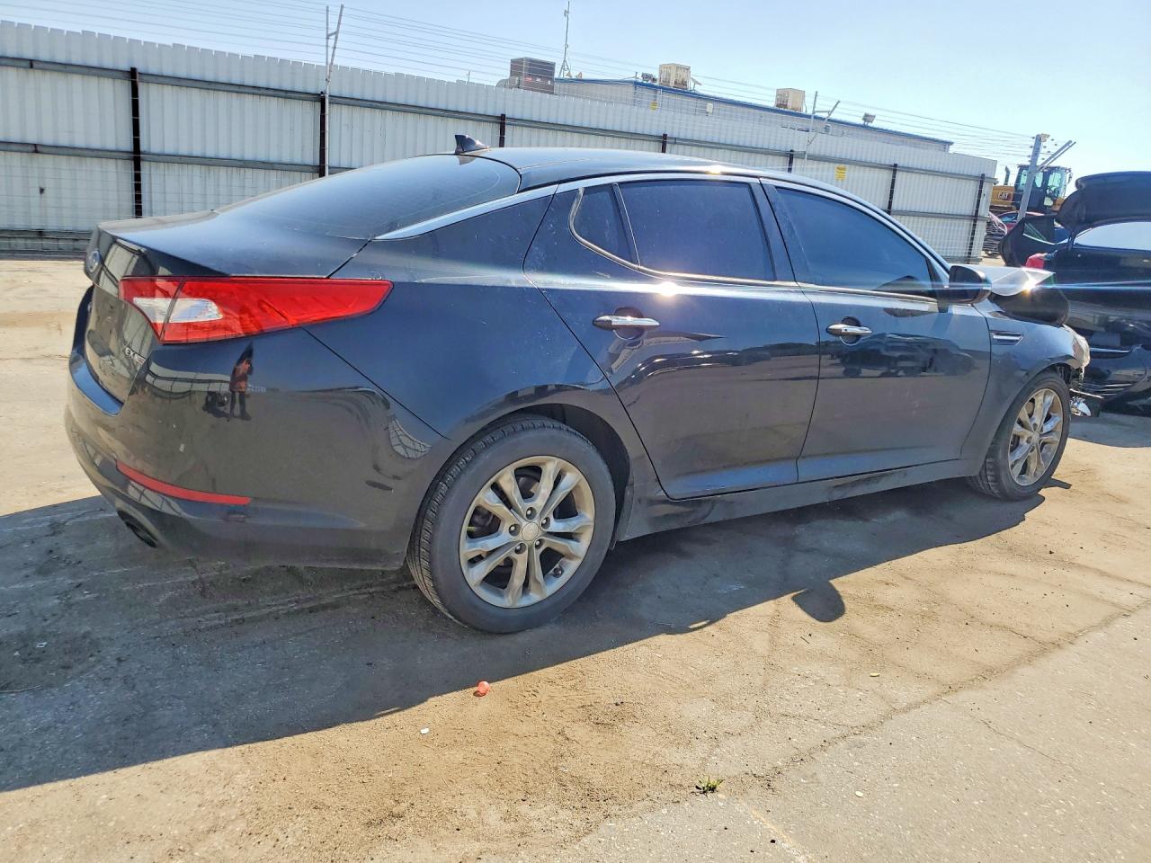 KIA OPTIMA 2012 — 3