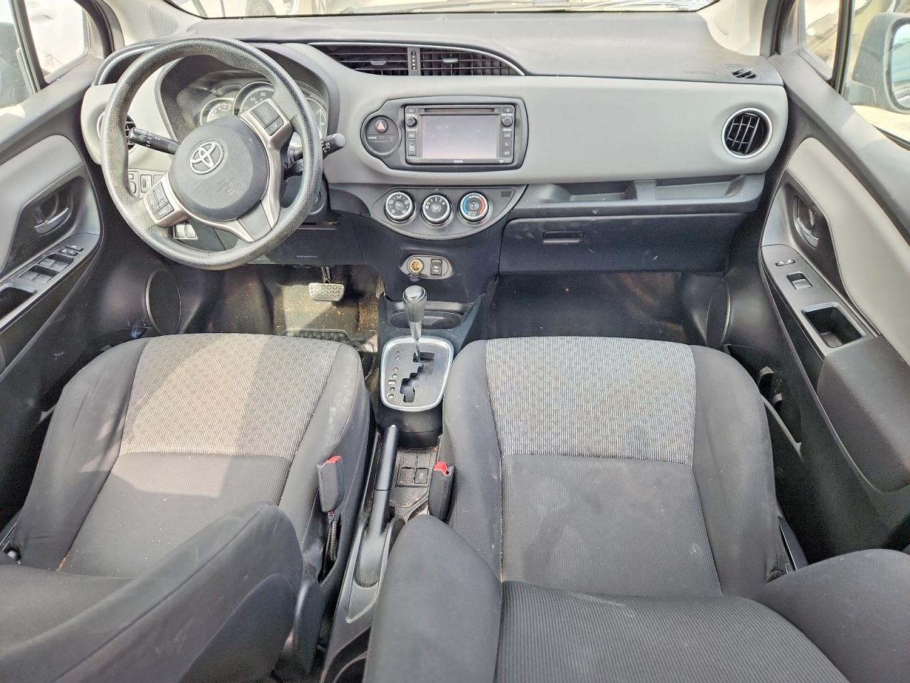 TOYOTA YARIS 2017 — 8