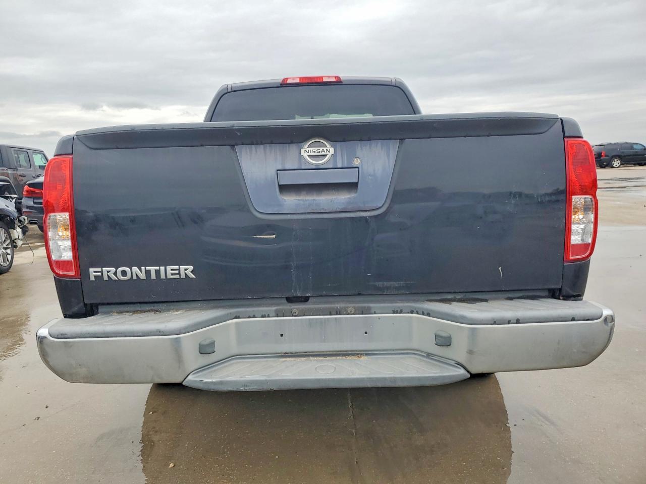 NISSAN FRONTIER 2016 — 6