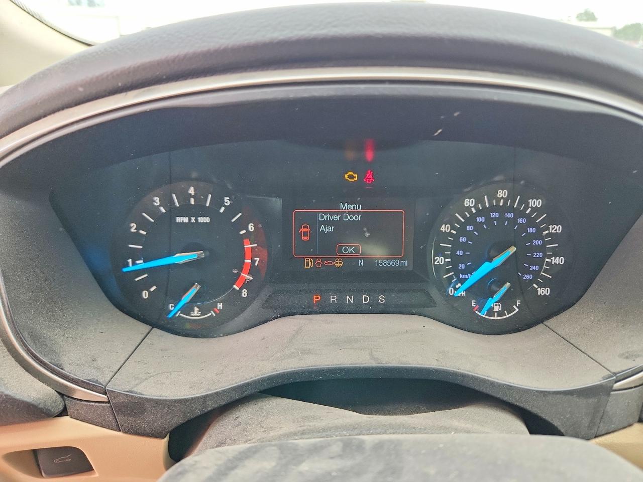 FORD FUSION 2016 — 9