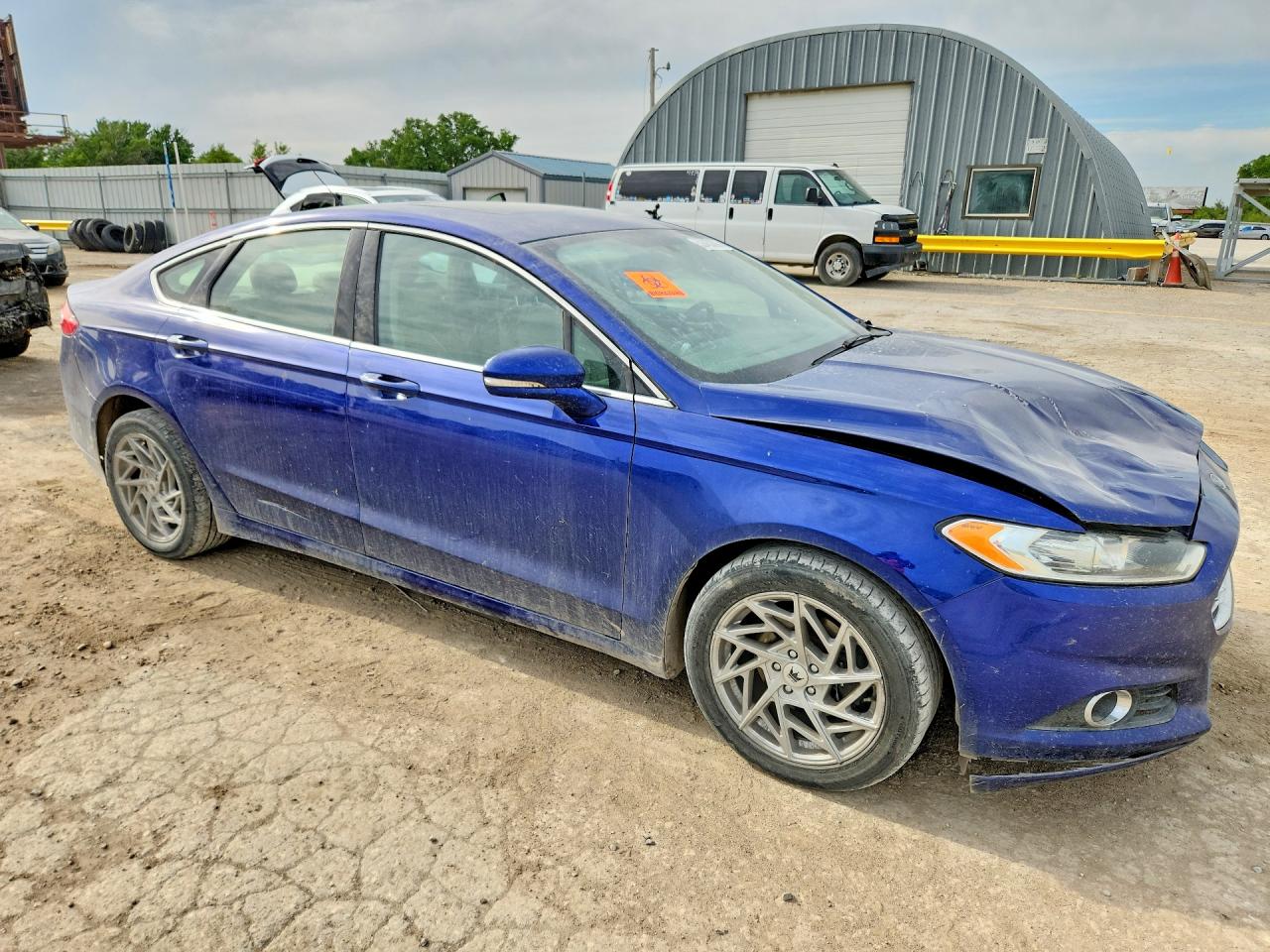 FORD FUSION 2016 — 4