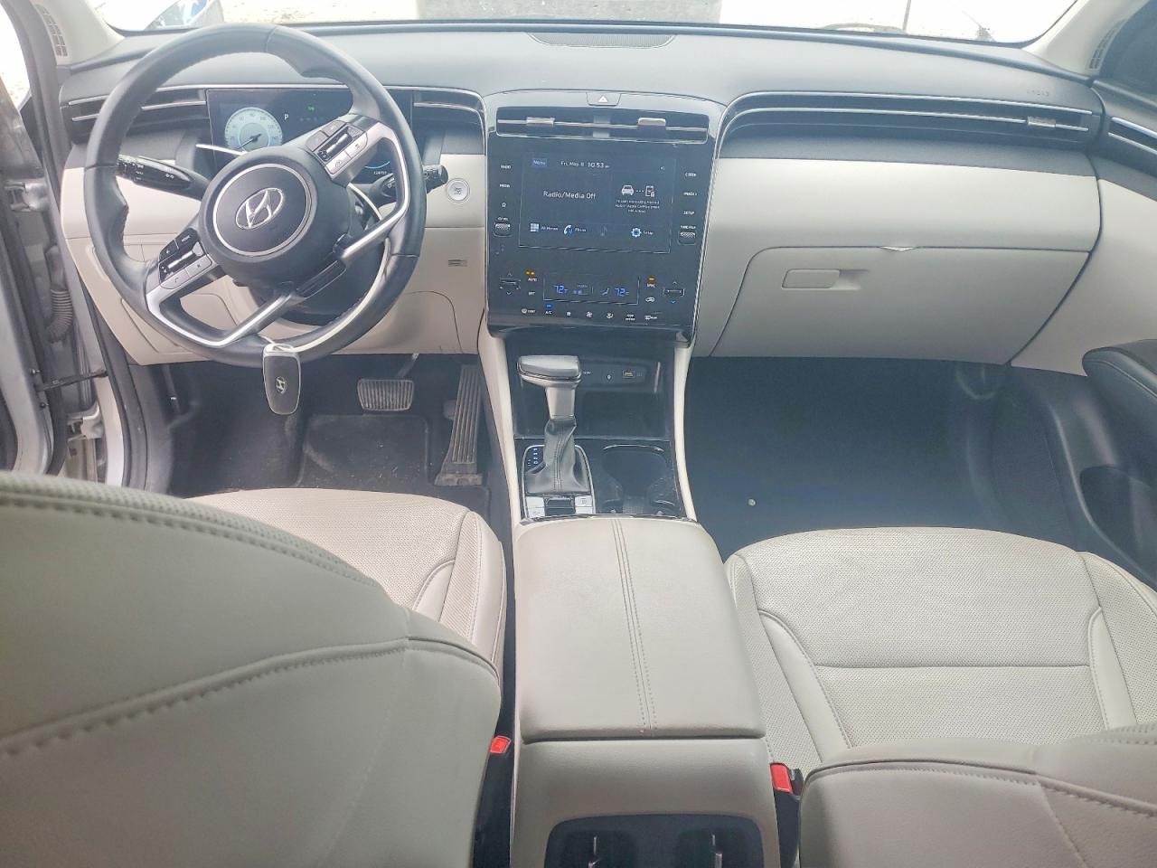 HYUNDAI TUCSON 2022 — 8