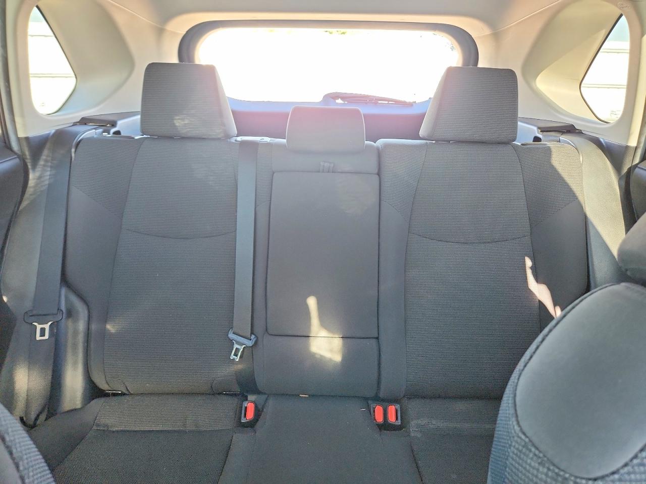 TOYOTA RAV4 2021 — 10