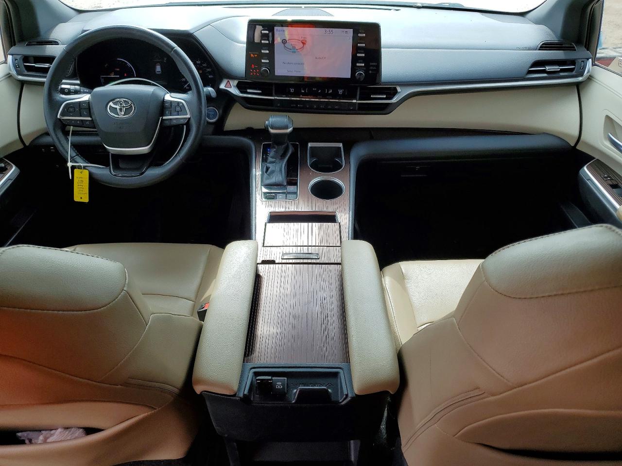 TOYOTA SIENNA 2021 — 8