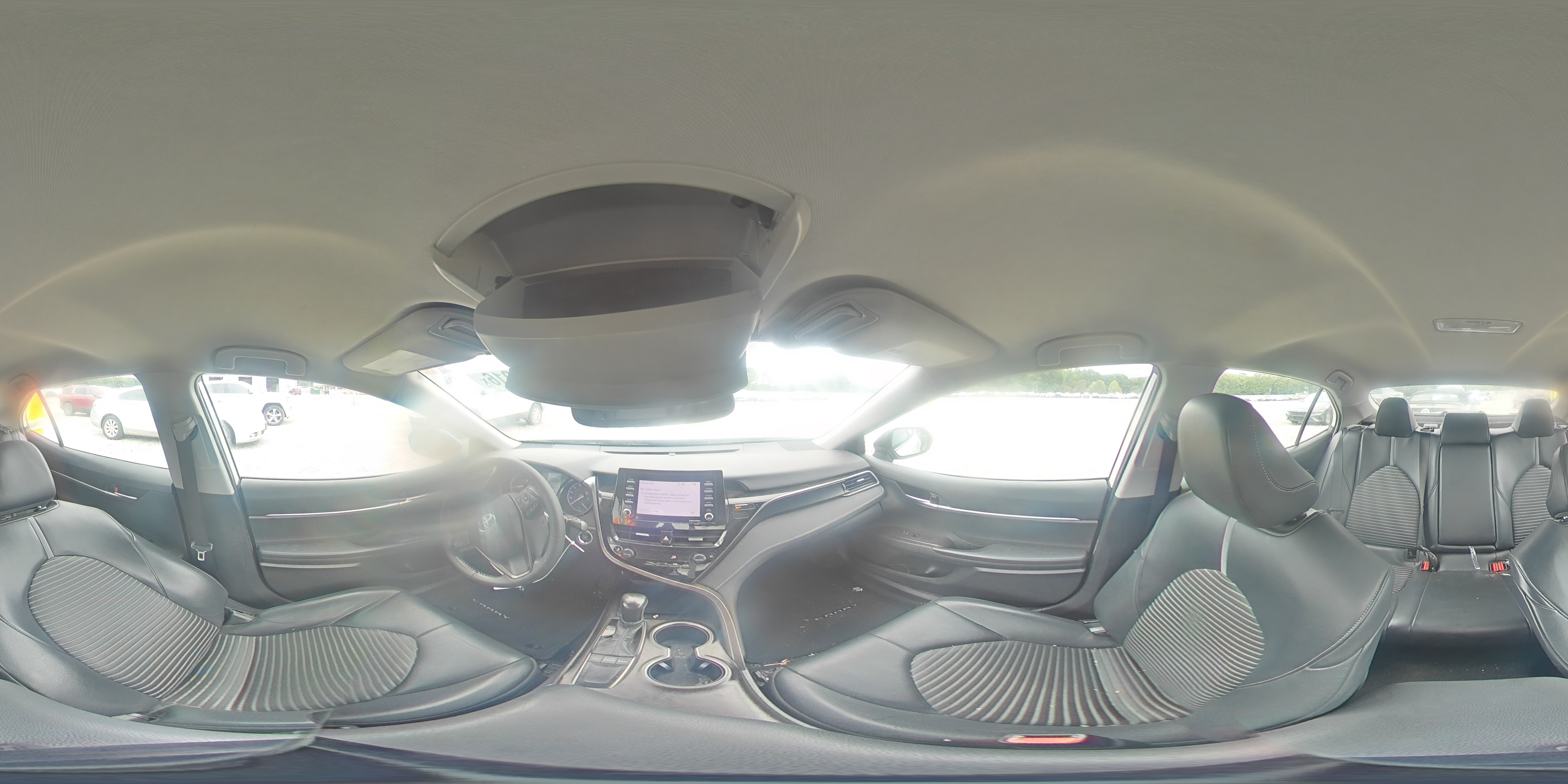 TOYOTA CAMRY 2022 — 13