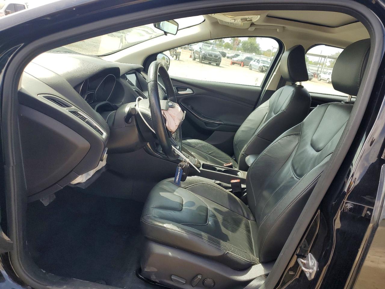 FORD FOCUS 2016 — 7