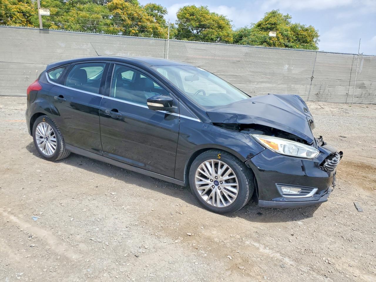 FORD FOCUS 2016 — 4