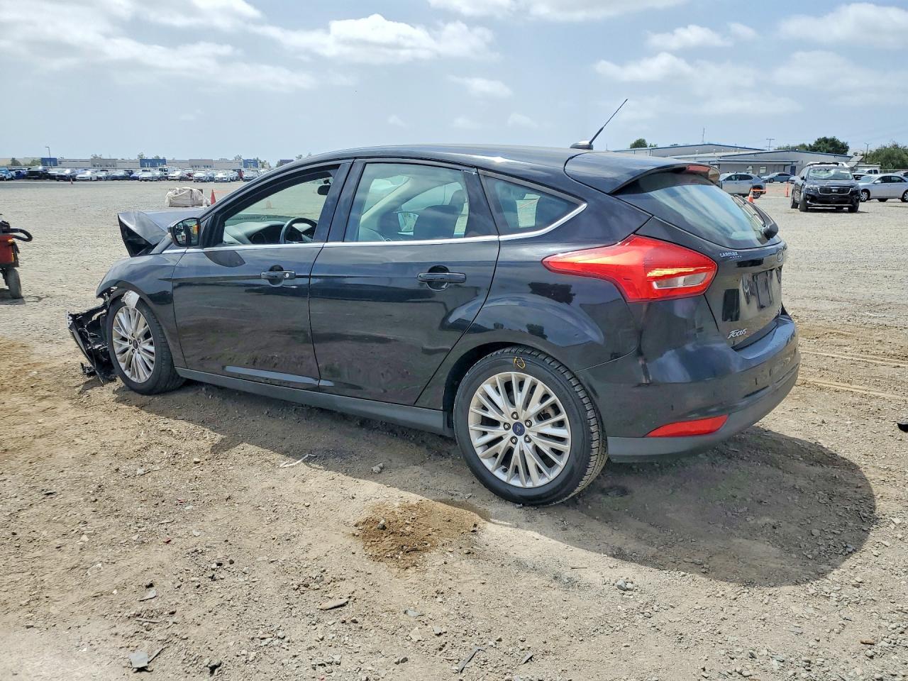 FORD FOCUS 2016 — 2