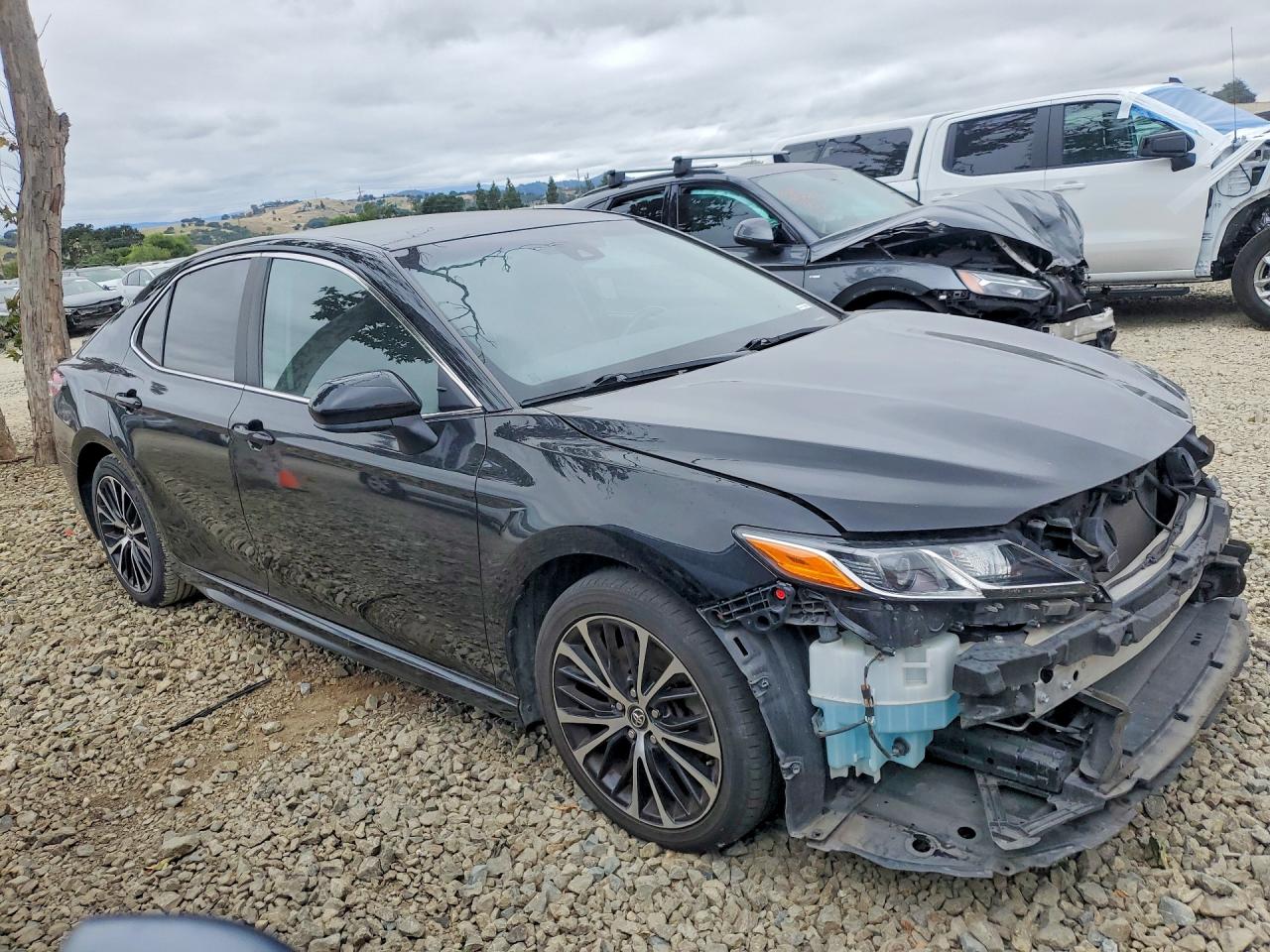 TOYOTA CAMRY 2020 — 4