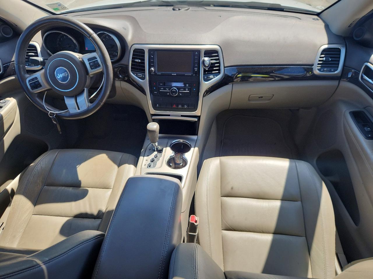 JEEP GRAND CHEROKEE 2013 — 8