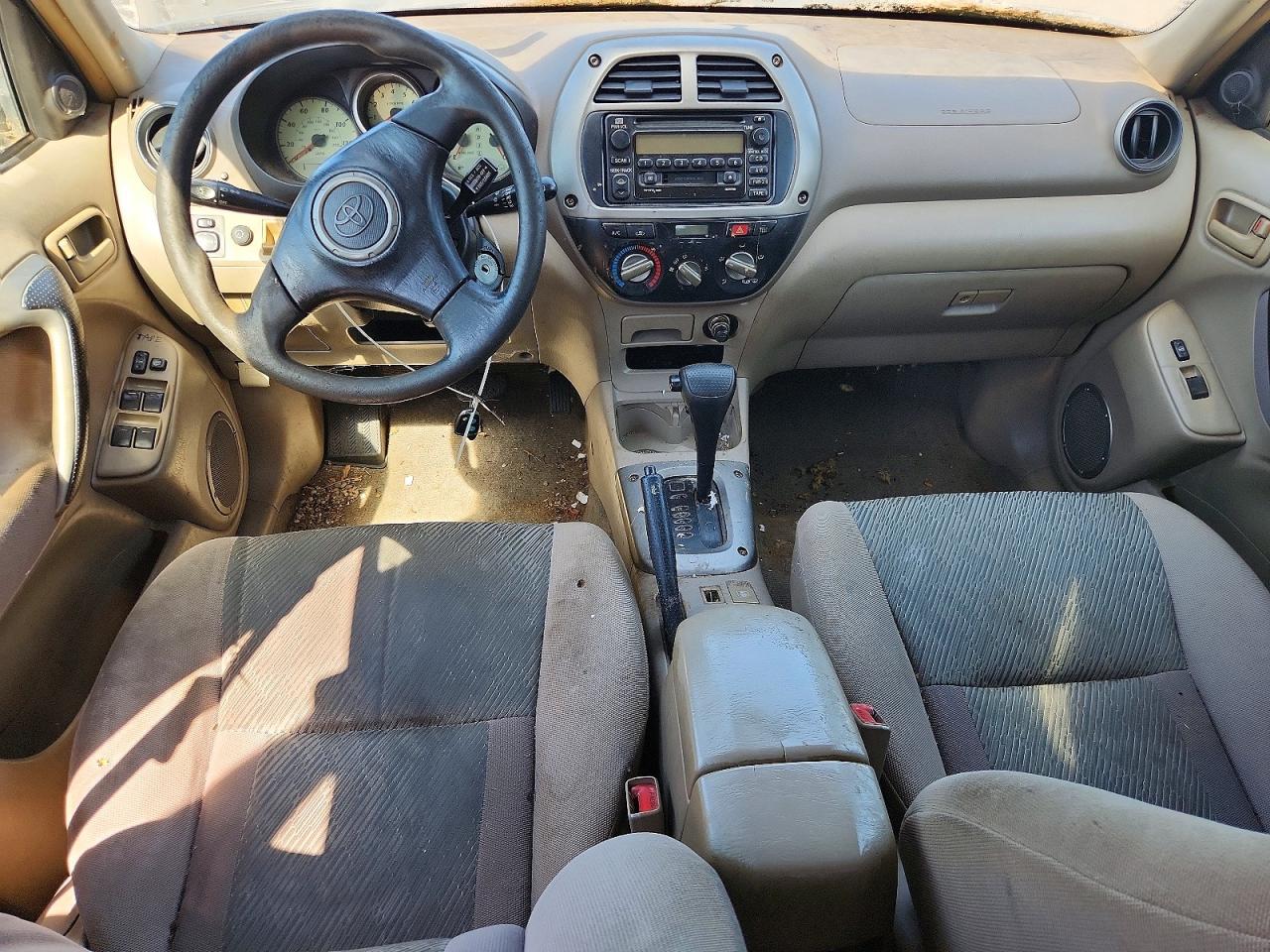 TOYOTA RAV4 2001 — 8