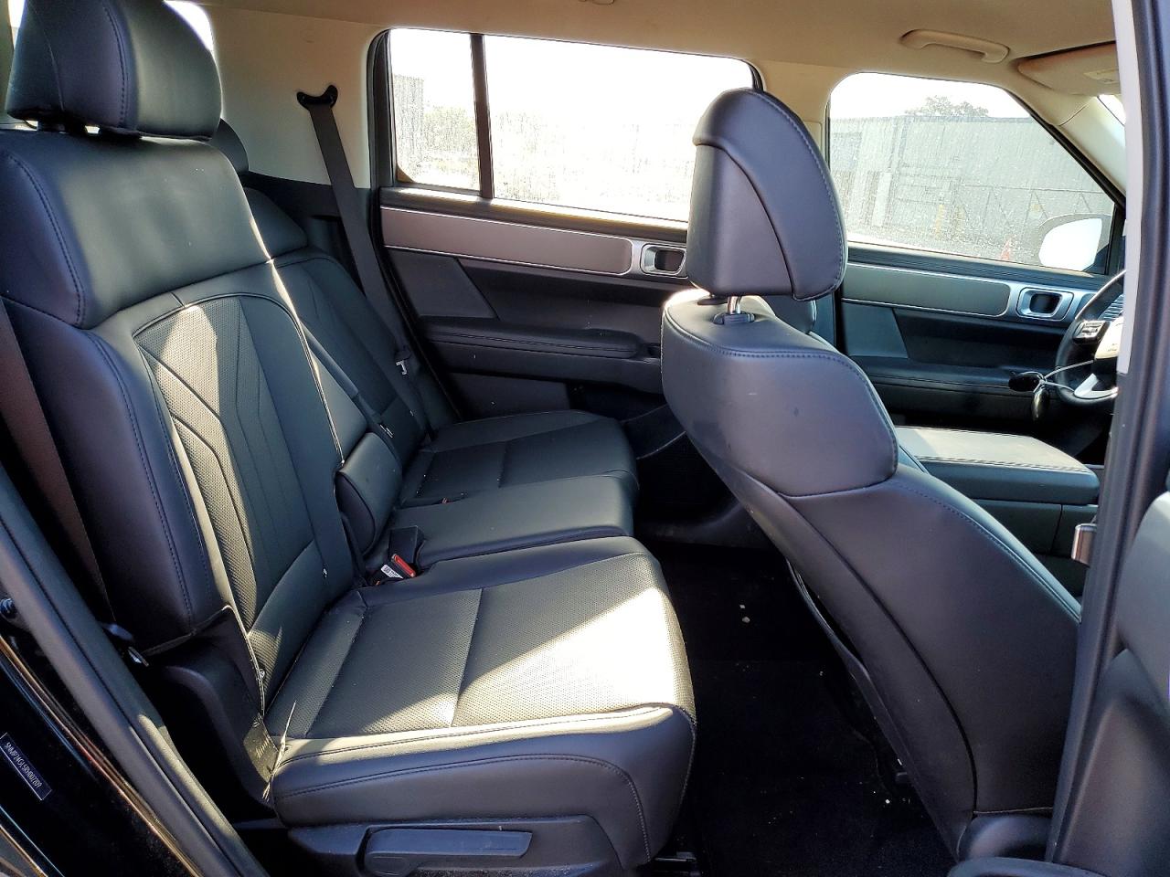 HYUNDAI SANTA FE 2024 — 10