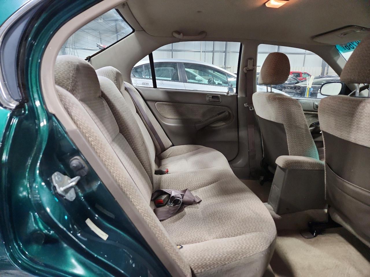 HONDA CIVIC 2000 — 10