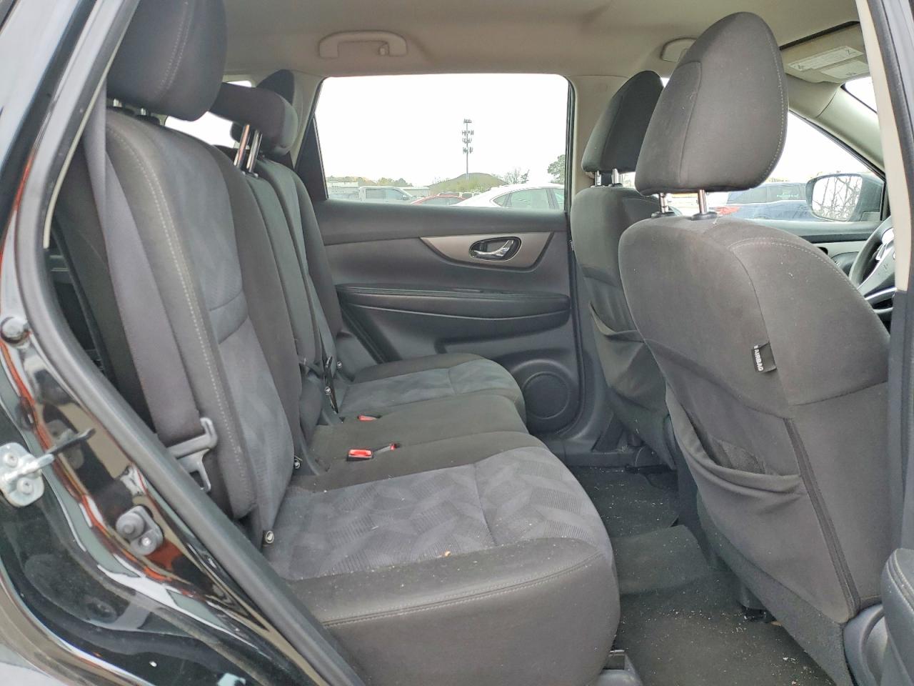 NISSAN ROGUE 2016 — 11